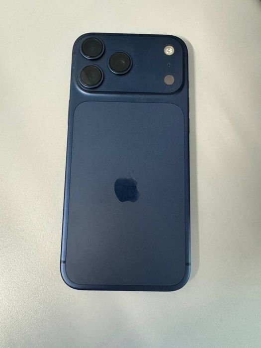 iPhone 17 Pro Мах, 256 ГБ Е-Сим/ #СР32143