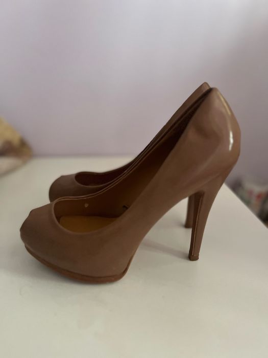 Обувки на ток Zara 37