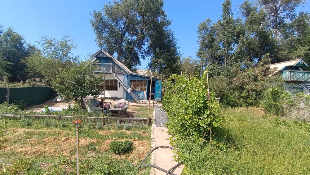 Продам дачу Спутник