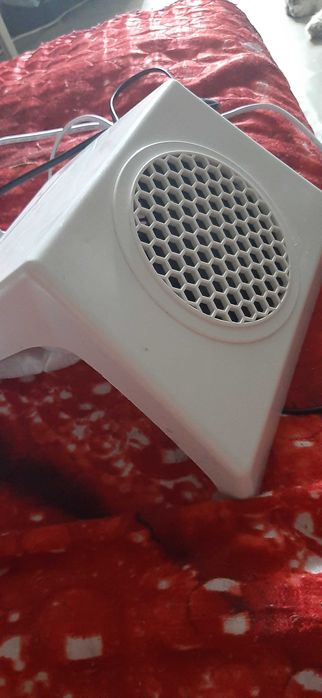 Вытяжка и стерилизатор