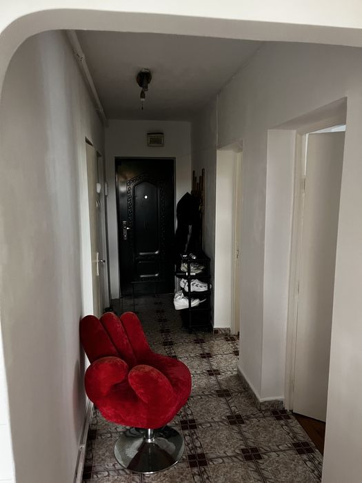 Vand Apartament 2 camere