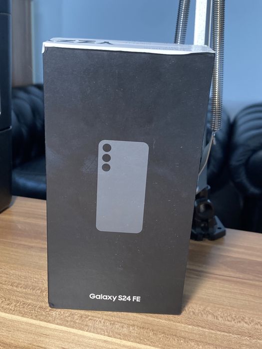 Samsung S24 FE, 128 GB, Graphite, Foarte bun, Cod produs: 4817