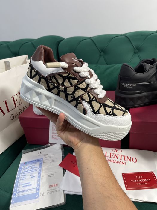 Adidasi Valentino piele naturala Full Box colectie noua Premium