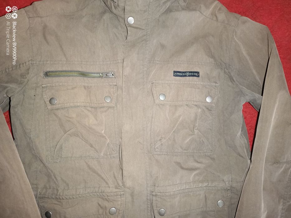 Geaca originala pt barbati Travel Wear  L deosebita
