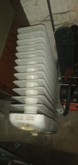 Продам электро батарею