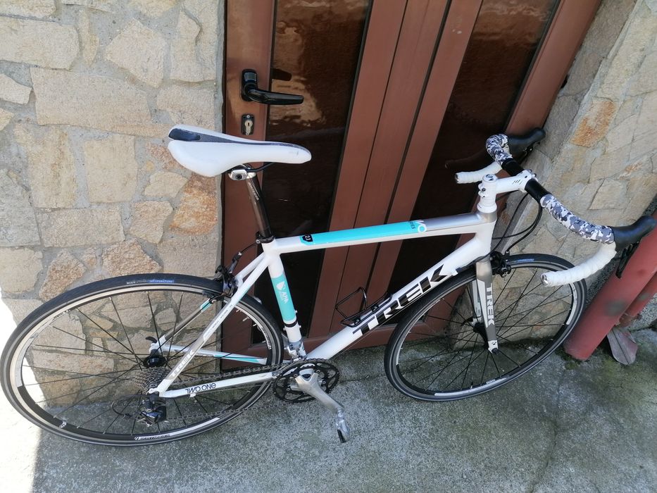 Шосеен TREK, 2*10 Shimano  105