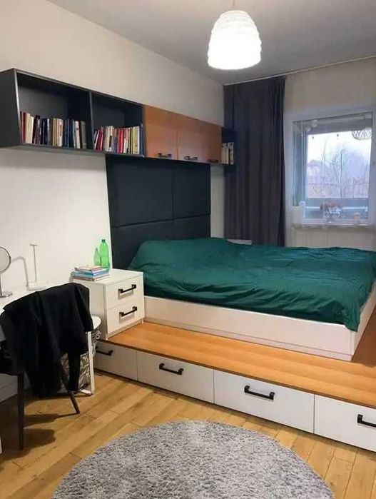 Дава се под наем Тристаен апартамент в София, Зона Б-5 - 90 кв.м за 714 € - Снимка #1