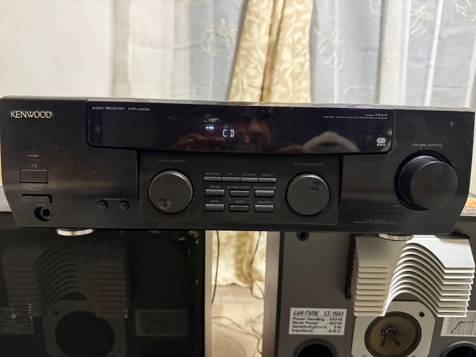 Statie audio Kenwood KRF-A4030 perfect functionala