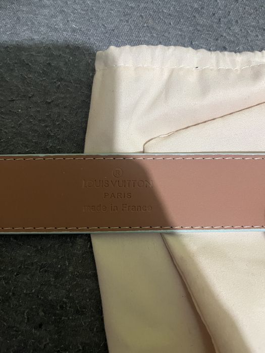 Vand curea louis vuitton