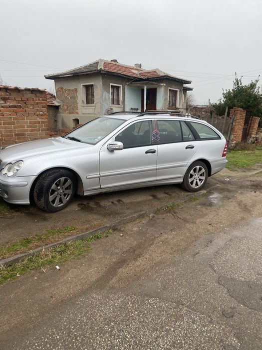Продава се Mercedes benz c220 CDI