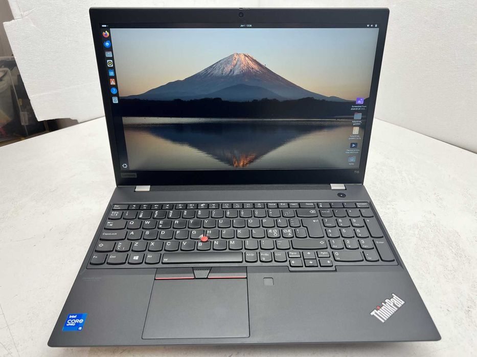 Реновиран лаптоп Lenovo ThinkPad T15 G2 15.6" FHD i5-1145G7 16GB 260GB/ клас А