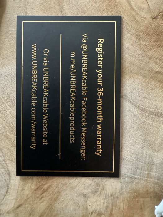 Зареждащ кабел за iPhone, iPad, Airpods UNBREAKcable