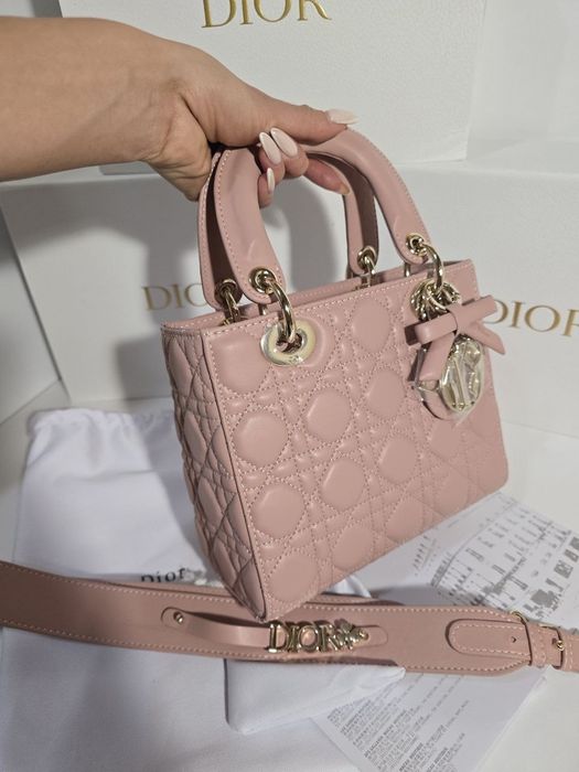 Налична чанта Lady Dior Blush