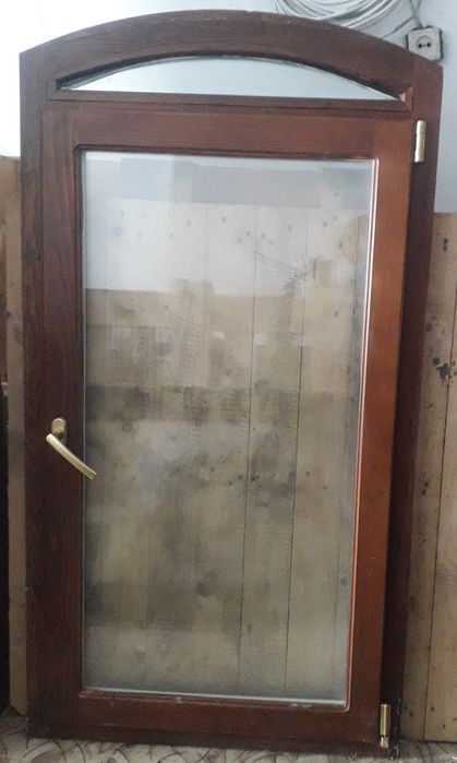 Окна из лиственницы со сложным открыванием