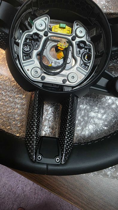 Волан Porsche Macan Cayenne с подгряване на карбонов за налягане