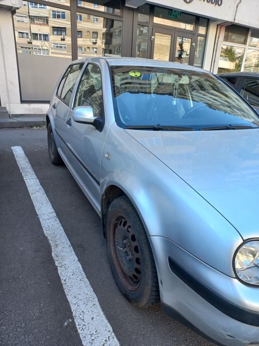 Volkswagen Golf 2003 benzină, 1.078 € — imagine 2