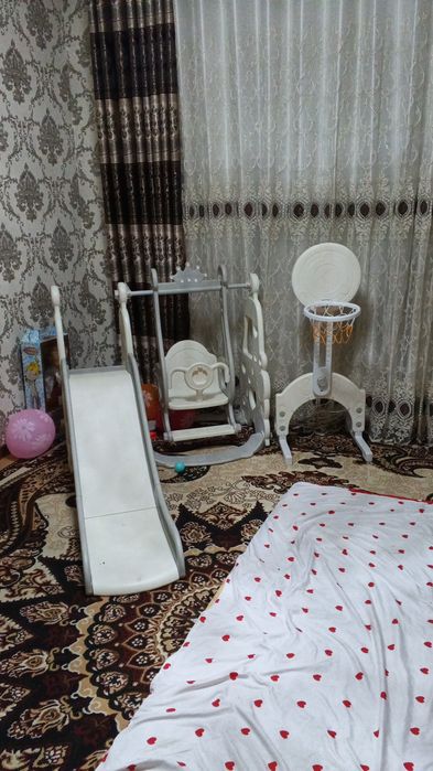 Качели срочно сотилади айби йук