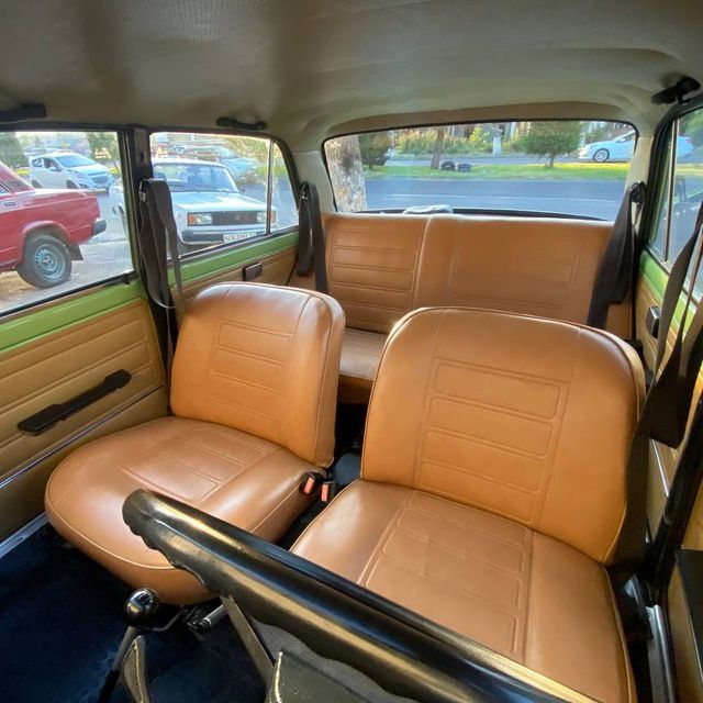 Машина полний нахаду