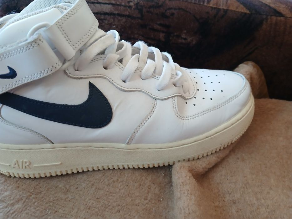 Nike air force 1 mid
