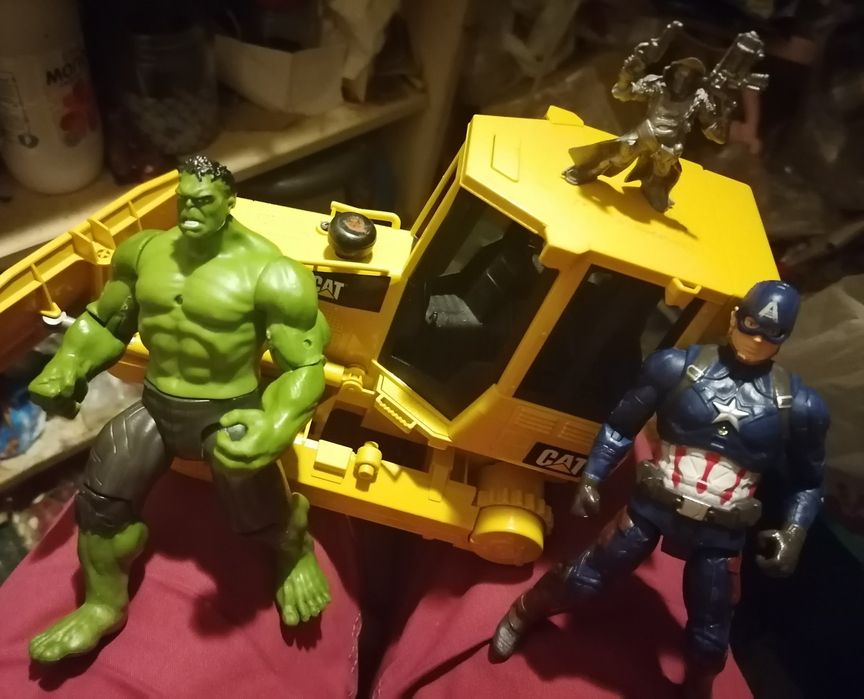 Машинки+игрушки  мальчикам