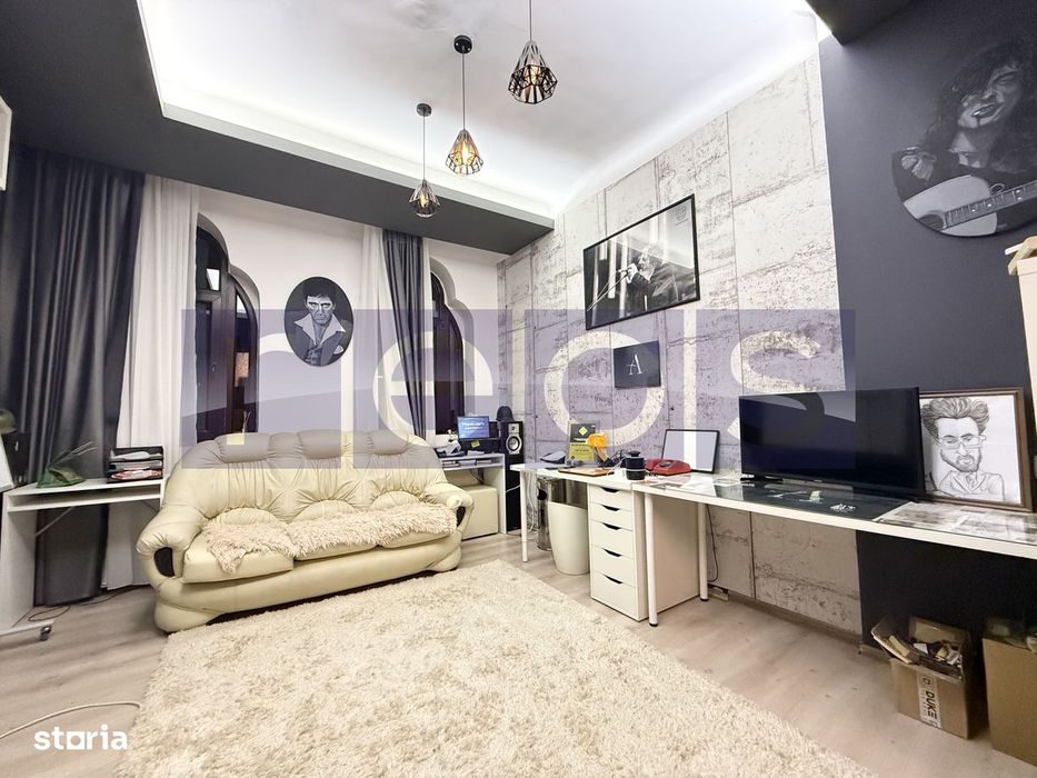 Vanzare 4 Camere | Zona Univesitate | Centrala Proprie