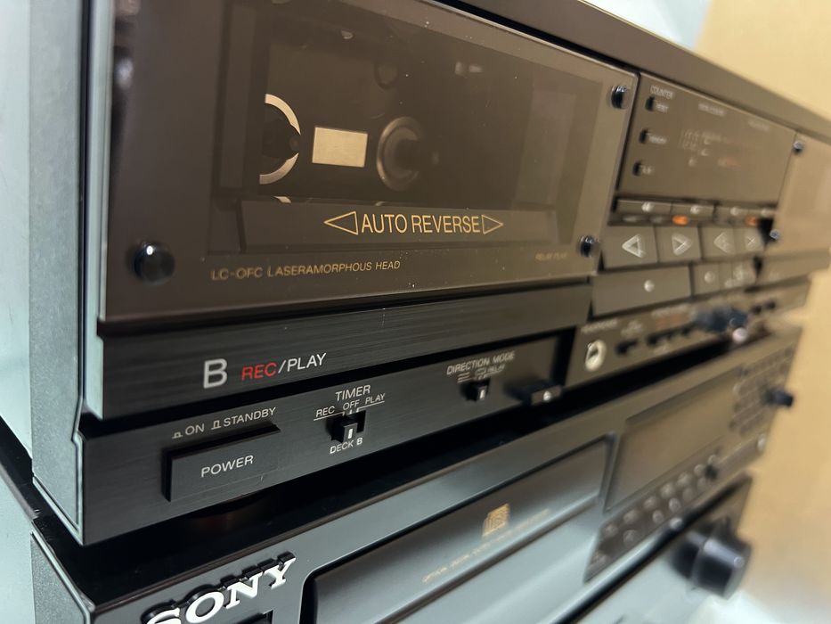 Linie Sony dublu deck Sony TC-WR800 auto reverse, Amplificator Sony TA-F245R, CD-player Sony CDP-411