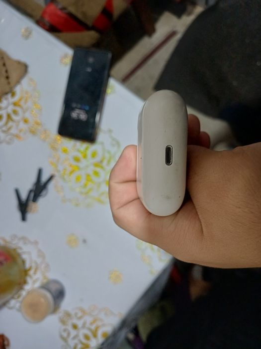 Продаю  наушник   1 ной