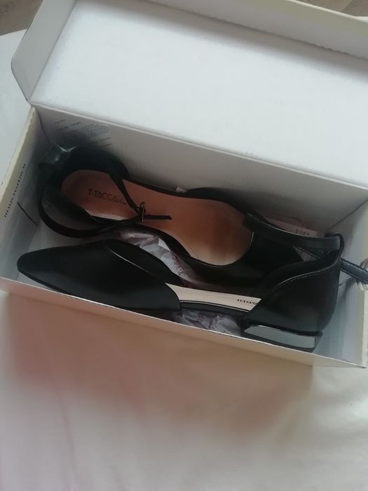 Новые туфли удобные. Дешево!