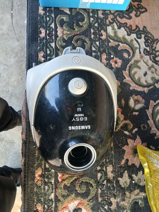 Пылесос сотилади