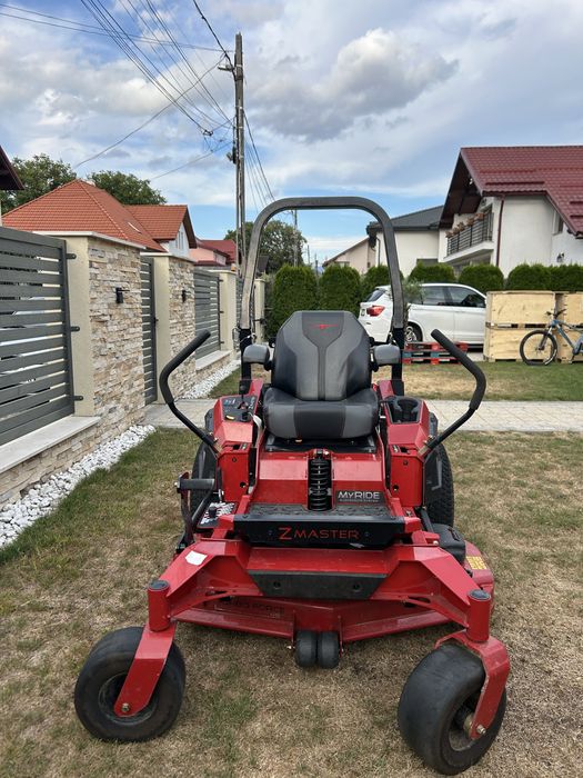 Tractor/Echipament de tuns iarba Toro Z Master 4000 Series (PRO)