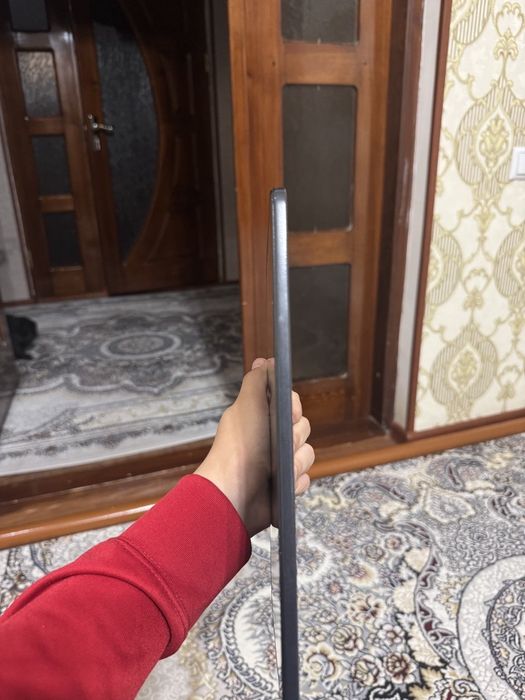 Samsung TAB A 2016 ISHLAMAYDI amerikanskiy zapchastga xolati rasmda