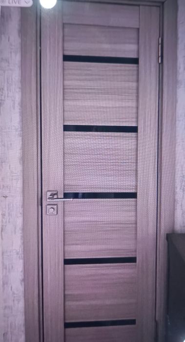 Продам межкомнатные двери