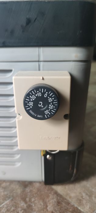 Frigider auto 12 V / 24 V.