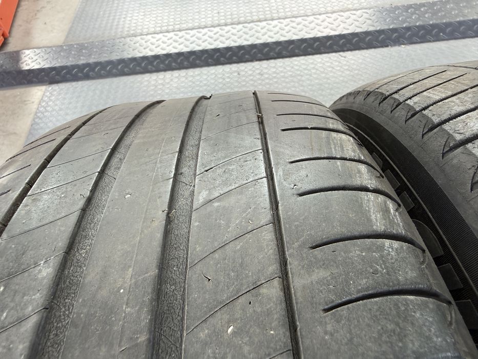 4бр. Летни Гуми С Борд 215/55R/18 -MICHELIN- DOT:2117- 5.0мм+4.1мм *80€ за Комплект*