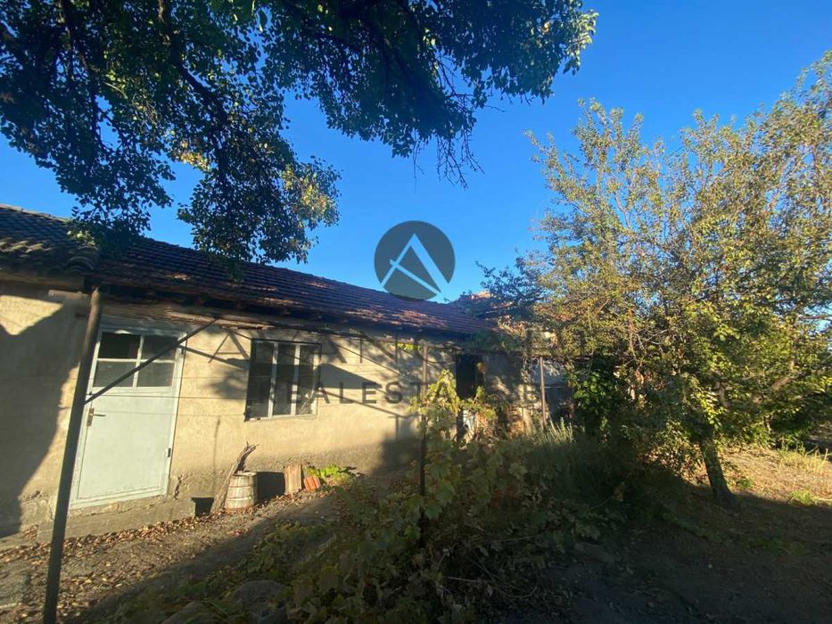 оф.24179 Къща с двор с.Ягодово