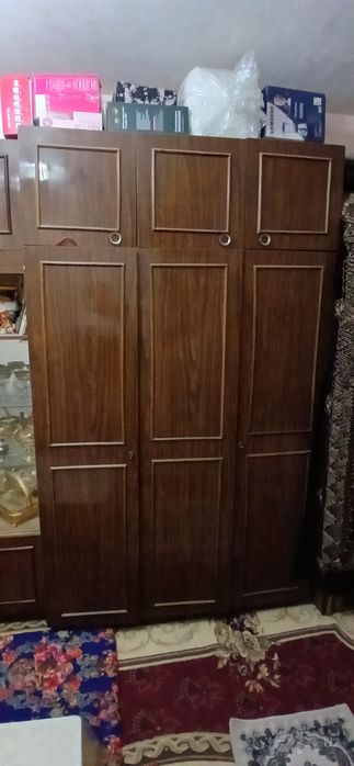 Стенка сотилади срочно