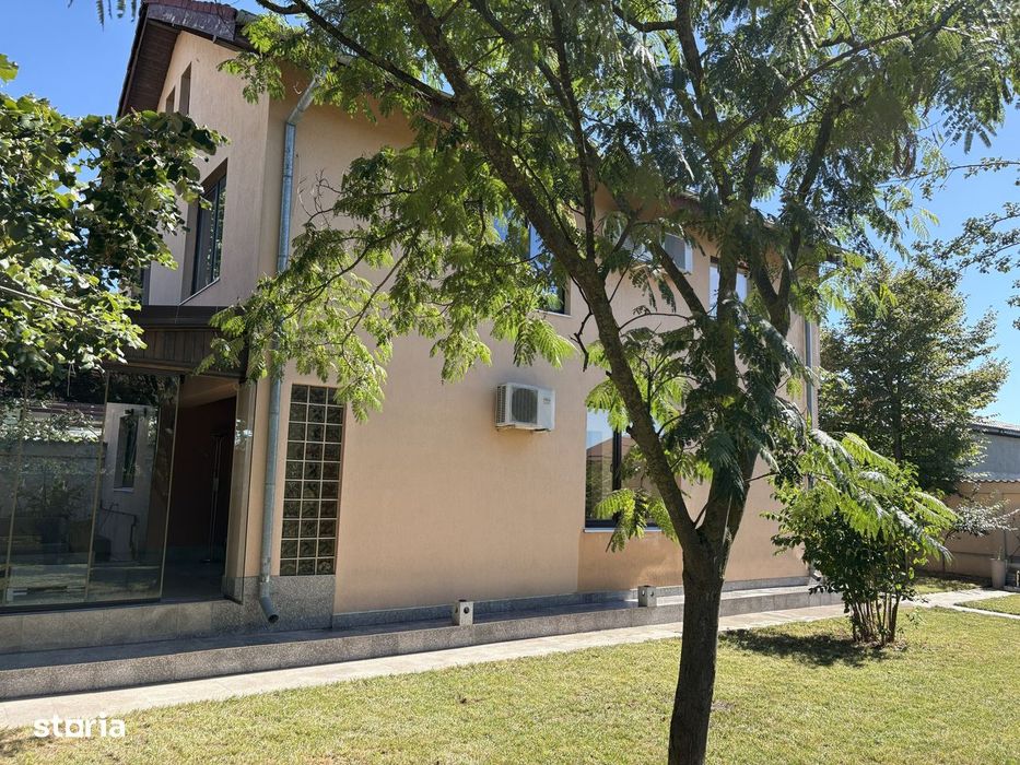 PROPRIETAR, Vilă 5 cam, 400 mp teren+ 95 mp cotă indiviză, drum privat