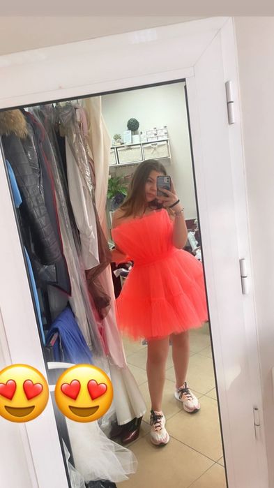 Официална рокля – подходяща за бал, сватба или вечерно събитие