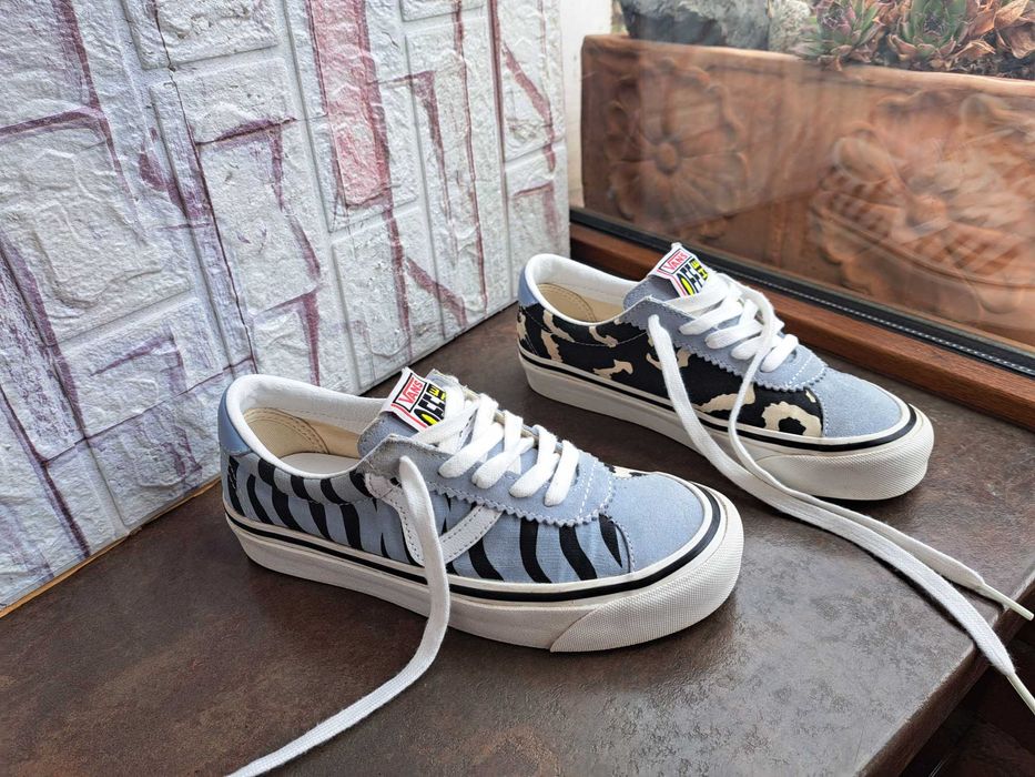 дамски,детски,кецове,спортни обувки,гуменки,номер 35 VANS ,ванс