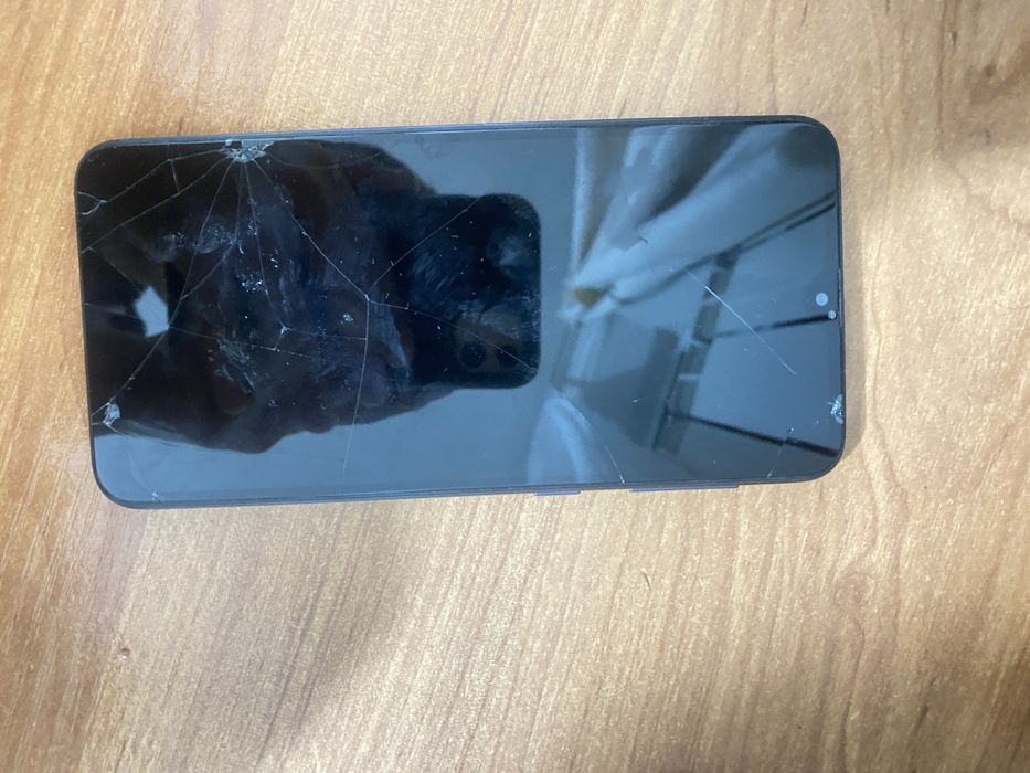Samsung a10 саудасы бар