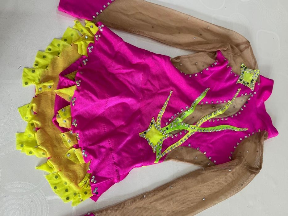 Одежда на бальные танцы