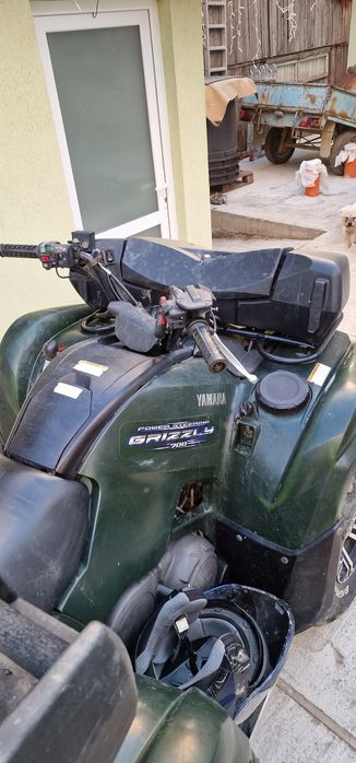 Yamaha grizzly 700