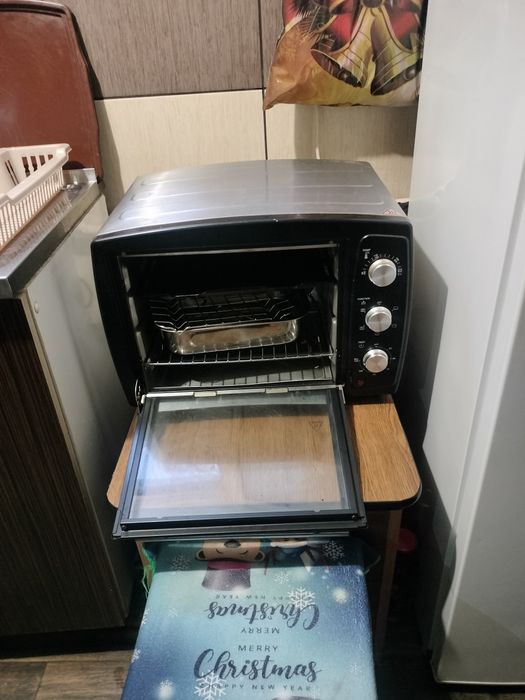 De vanzare cuptor electric