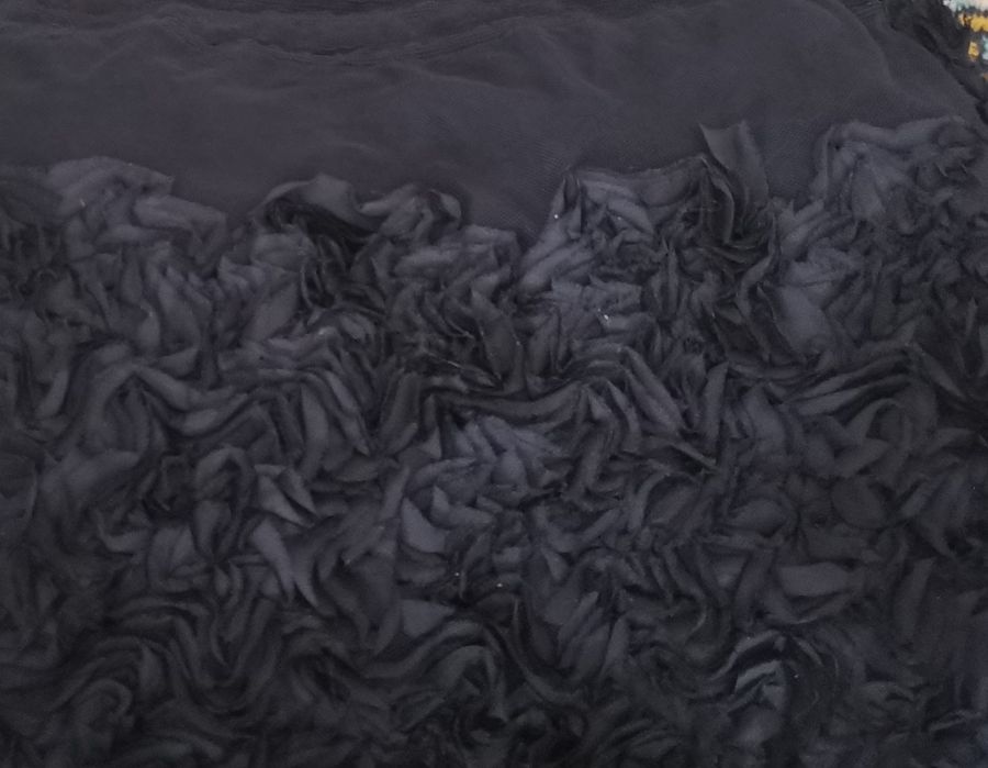 Ткань (сетка с цветами из ткани)