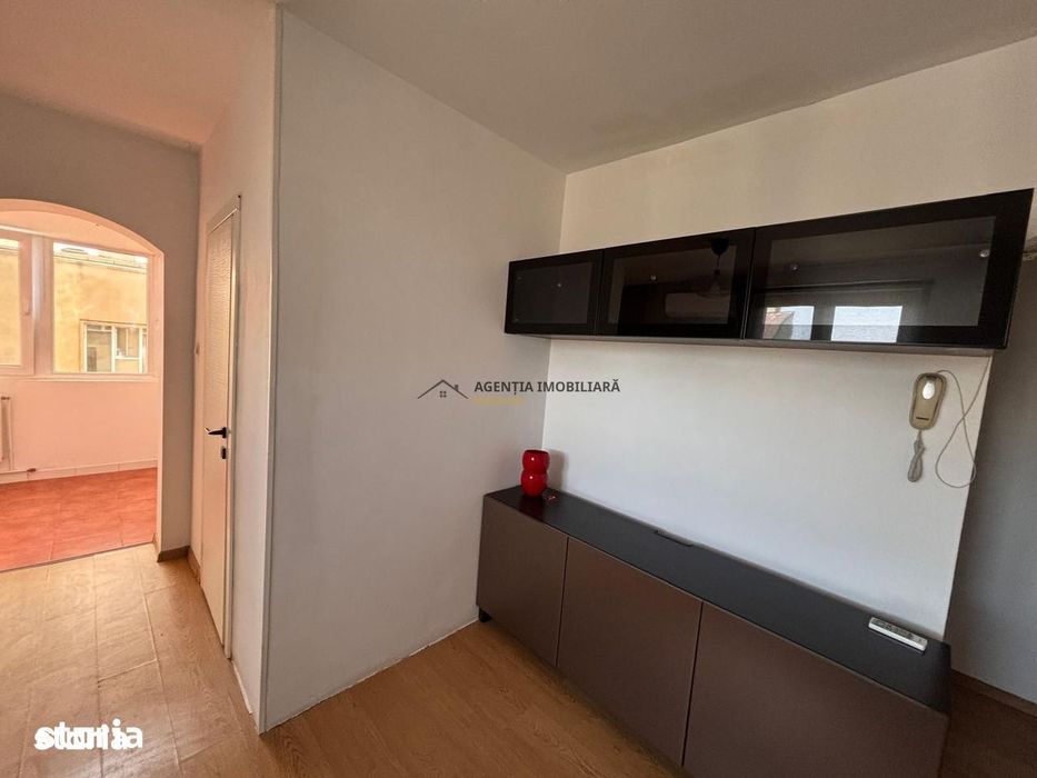 Cișmigiu/ Studio 25 mp, Brezoianu,