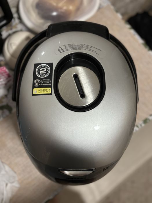 Мультиварка Redmond