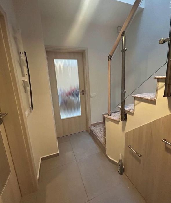 Дава се под наем Четиристаен апартамент в София, Зона Б-18 - 98 кв.м за 899 € - Снимка #12