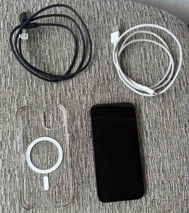 iPhone 15 128 GB в гаранция