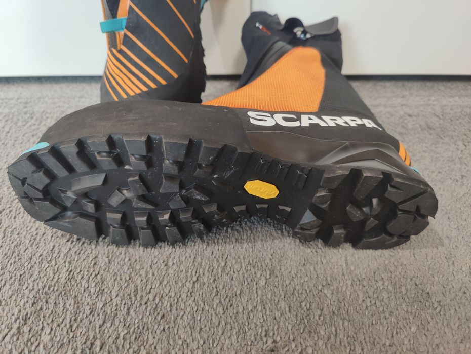 Bocanci Scarpa Phantom Tech HD, mărimea 43.5