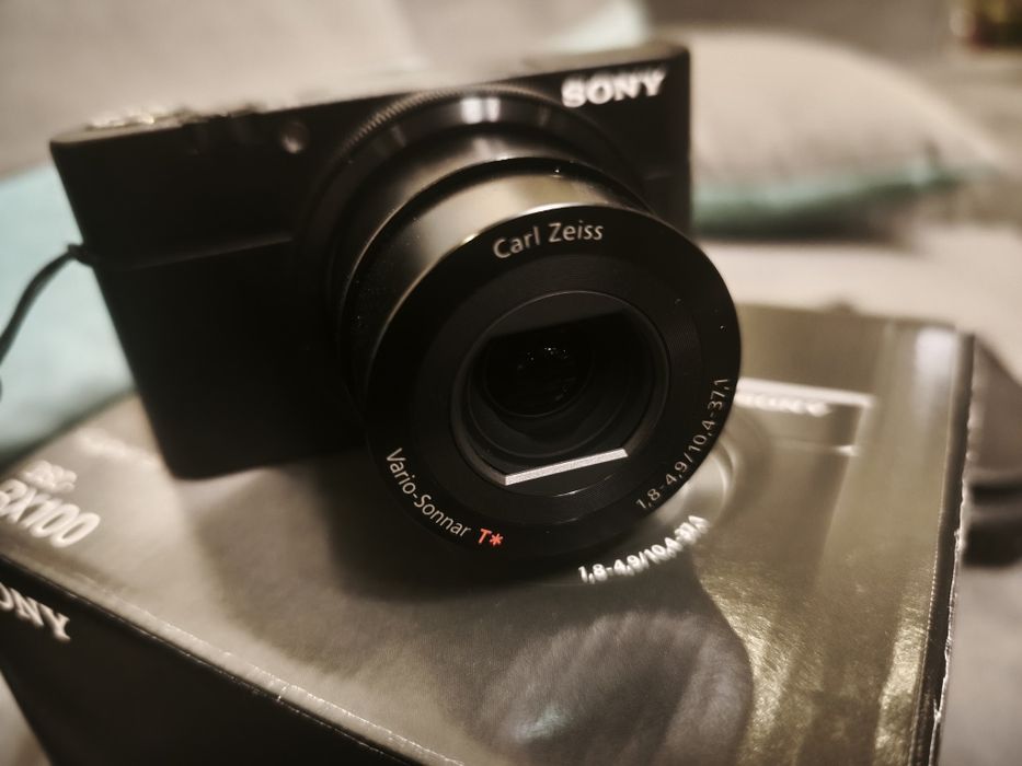 Sony SCR-RX100, 20.2MP